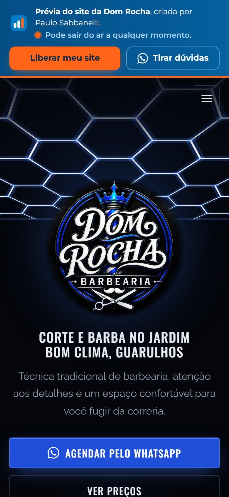 Prévia do site da Barbearia Dom Rocha em fundo escuro, com o brasão sob luzes hexagonais e o botão Agendar pelo WhatsApp, no celular